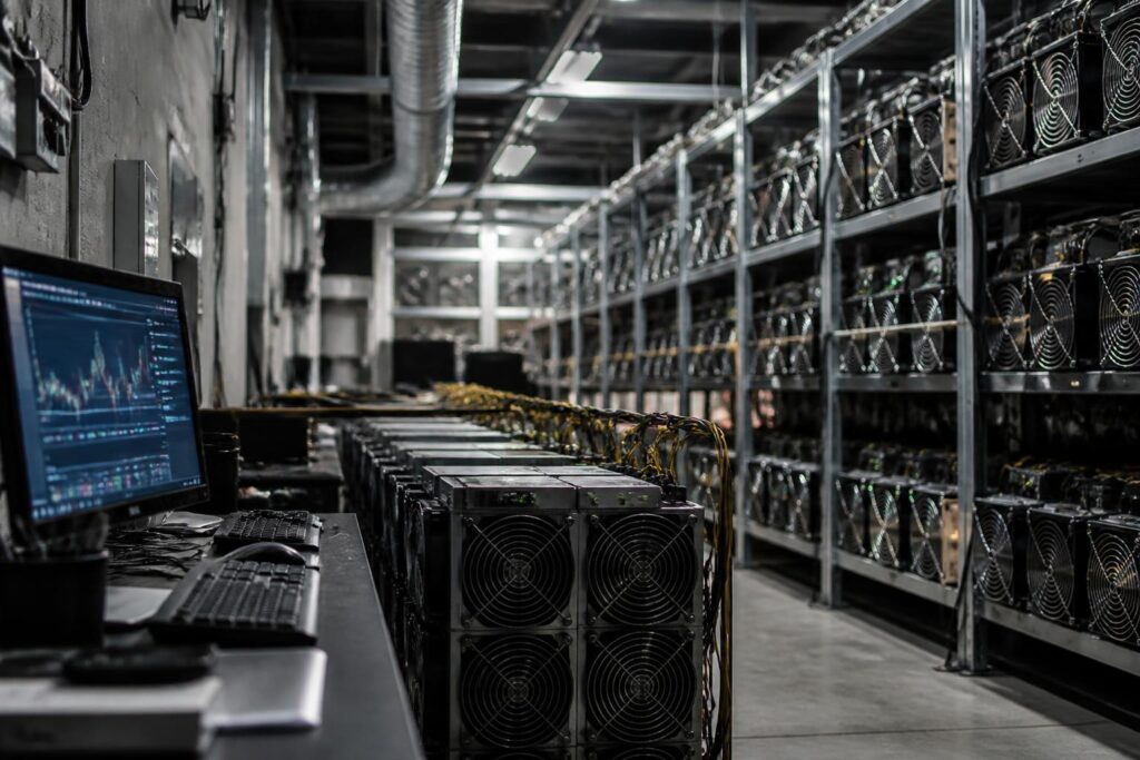 Minería de Bitcoin: cómo funciona y qué determina su rentabilidad